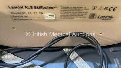 Laerdal ALS Skill Trainer with Laerdal Heartsim 200 in Case (Powers Up) - 5