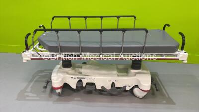 Stryker Transport Stretcher Ref 0747 with Mattress (Hydraulics Tested Working) *S/N 1208033417*