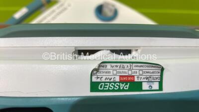 Verathon BVI 9400 Bladder Scanner on Stand with Transducer and Battery (Powers Up) *S/N B4019966* - 5