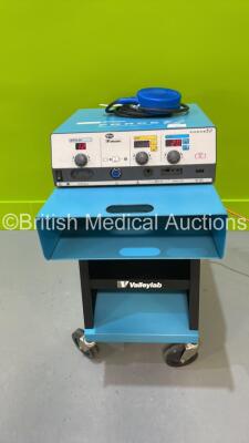 Valleylab Force EZ-8 Electrosurgical / Diathermy Unit on Stand with Single Footswitch (Powers Up) *S/N F8E2245B*