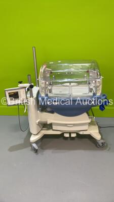 Drager Caleo Infant Incubator Version 2.01 with Mattress (Powers Up)