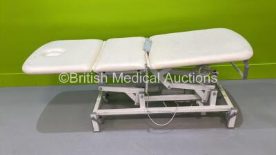 Seers Medical 3 Section Couch with Controller - Damage to Cable - See Photo (Powers Up) *S/N 18562*