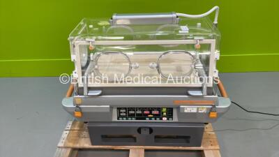 Atom Medical V-808 Transcapsule with Mattress (Powers Up) *C*