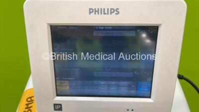 Philips Avalon Ref 862199 Fetal Monitor on Stand (Powers Up with Display Error - See Photo) - 2