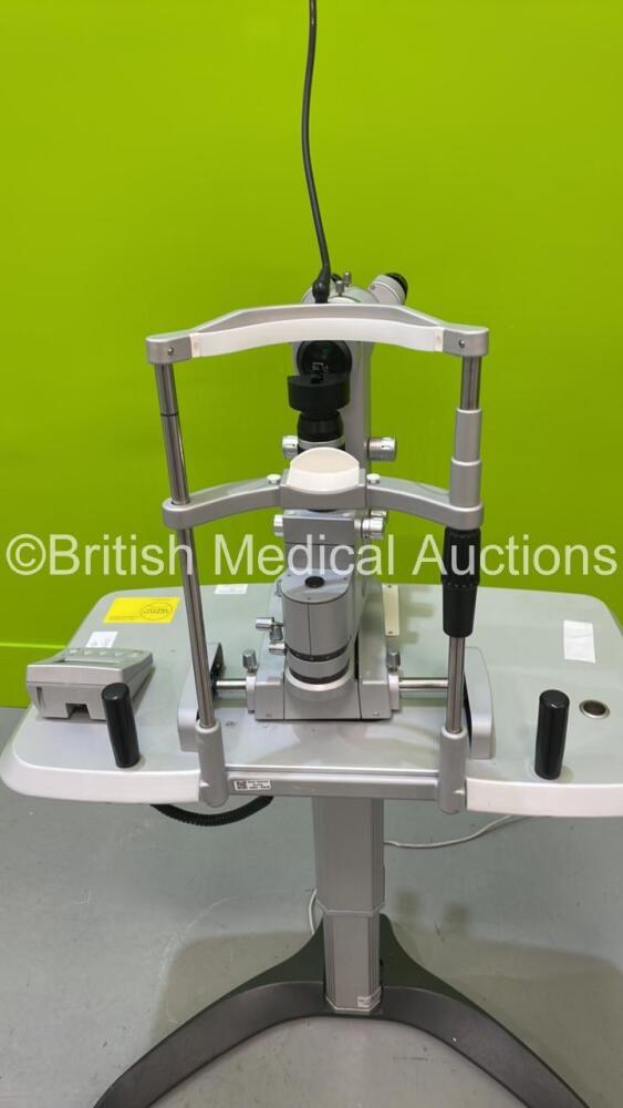 Ellex UltraQ Ophthalmic Laser with Binoculars, 2 x Eyepieces and 