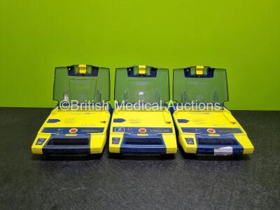 Job Lot Including 2 x Cardiac Science Powerheart AED G3 Defibrillator and 1 x Cardiac Science AED Trainer (All No Power Due to No Battery) *SN 4030350 / 4341246*