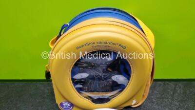 HeartSine Sam 350P Samaritan PAD Defibrillator (Powers Up) in Carry Case - 3