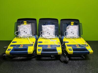 3 x Cardiac Science Powerheart AED G3 Defibrillators (All Power Up) in Carry Case