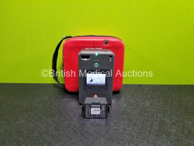 Philips Heartstart FR3 Defibrillator (Powers Up) In Carry Case with 2 x Batteries *Install Before - 2028 / 2027* **SN C20K00070**