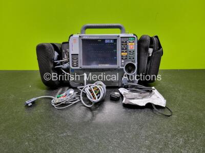 Medtronic Physio-Control Lifepak 15 Version 1 12-Lead Monitor / Defibrillator *Mfd - 2014* Ref - 99577-000668, P/N - V15-2-001015, Software Version - 3306808-007 Including Auxiliary, Pacer, SpO2, NIBP, ECG and Printer Options with 1 x 3 Lead ECG Lead, 1 x