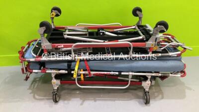 2 x Ferno Hydraulic Ambulance Stretchers with Mattresses - 2