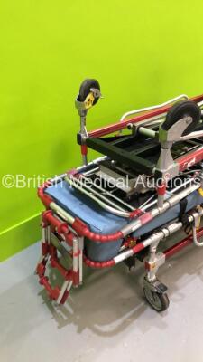 2 x Ferno Hydraulic Ambulance Stretchers with Mattresses - 3