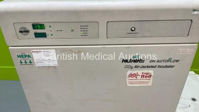 Nuaire DH Autoflow CO2 Air-Jacketed Incubator (Powers Up) - 2