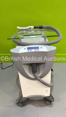 Zimmer Cryo 6 Cooling / Chiller Machine Ref 7310 with 1 x Handpiece Applicator (Powers Up - Damage to Wheel - See Photos) * Mfd 2019 *