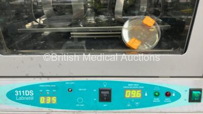 Labnet 311DS Orbital Shaker Incubator (Powers Up) - 2