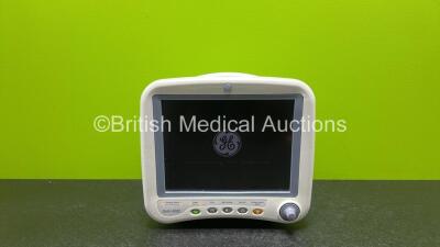 GE Dash 4000 Patient Monitor Including ECG, NBP, SpO2, BP1, BP2, Temp/CO and CO2 Options (Powers Up, No Batteries and Damaged Casing - See Photos) *GH*