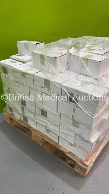 Pallet of GCE Healthcare MediSelect II High Pressure Regulators (New In Box) - 3