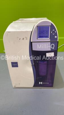 Millipore Milli-Q Water Purification System (Powers Up)