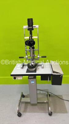 Haag Streit Bern BQ900 Slit Lamp with Binoculars, 2 x 12,5x Eyepieces and Chin Rest on Ophthalmic Table (Powers Up with No Light) *S/N 03307*