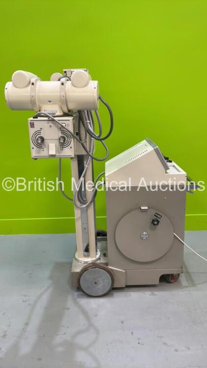 Shimadzu MC125L-30 Mobile X-Ray System with Finger Trigger (Powers