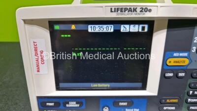 Physio Control Medtronic Lifepak 20e Defibrillator / Monitor *Mfd - 2013* (Powers Up) Including, Pacer ECG and Printer Options and 1 x Li-ion Battery *gl* - 2