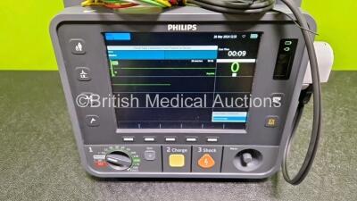 Philips Heartstart Intrepid Defibrillator *Mfd - 2020* (Powers Up) Including Pacer, ECG and Printer Options with Paddle Lead. 1 x 3 Lead ECG Lead and 1 x 989803202601 Li-ion Rechargeable Battery *SN CN73902935* - 2