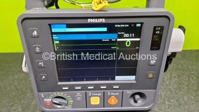 Philips Heartstart Intrepid Defibrillator *Mfd - 2020* (Powers Up) Including Pacer, ECG and Printer Options with Paddle Lead. 1 x 3 Lead ECG Lead and 1 x 989803202601 Li-ion Rechargeable Battery *SN CN73901446* - 2