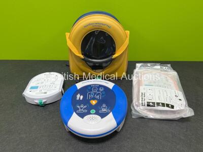 HeartSine Samaritan PAD SAM 300P Defibrillator in Carry Case with 1 x PAD-PAK-03 Lithium Battery / Electrode Pack and 1 x PAD-PAK-04 Lithium Battery / Electrode Pack *Expire 2025 / 2026* (Powers Up) *SN 11C00300884*