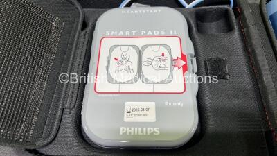 Philips Heartstart FRx Defibrillator with Smart Pads II Electrodes *Expire 2025* and 2 x Lithium Batteries *Install Before 2027 / 2024* in Carry Case (Powers Up) *SN B22K-2068* - 3