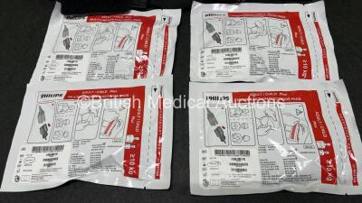 3 x Philips Heartstart FR3 Defibrillators in Carry Cases with 4 x Electrode Packs *2 in Date, 2 Expired* and 2 x LiMnO2 Batteries *Install Before - 2027 / 2024* **SN C17A-00145 / C16H-00370** - 3