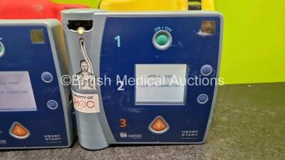 3 x Laerdal FR2+ Defibrillators (All Power Up) in Case with 3 x M3863A LiMnO2 Batteries *Install Before - 2025 / 2026 / 2025* - 4