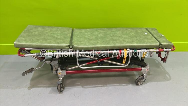 Ferno Falcon Six Hydraulic Ambulance Stretcher with Mattress (Hydraulics Tested Working)