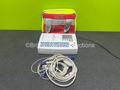 Schiller Cardiovit AT-101 ECG Machine in Carry Bag (Powers Up with Damage to Screen - See Photos)
