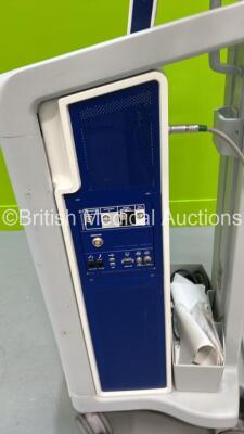 Medtronic StealthStation S7 Treatment Guidance System (Powers Up - Cracked Screen - See Pictures) *S/N N05904859* - 9