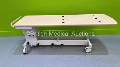 Philips 9890 010 87311 TA-M Bariatric Table (Hydraulics Tested Working) *S/N 08000101*