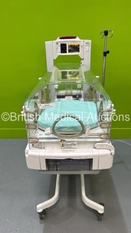 GE Giraffe Infant Incubator with Mattress (Powers Up) *S/N HDHR52252*
