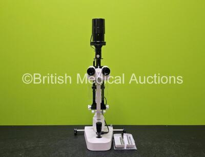 Unknown Slit Lamp with 2 x 12.5x Eyepieces (Untested Due to No Power Supply)