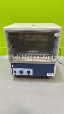 QED Scientific Model GP/75W/VIS Incubator (Powers Up - Damaged Door Catch) *SN 09M005*